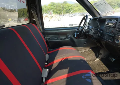 1997 Chevrolet C1500 Fleetside W/T from USA, damaged, VIN 1GCEC14W3VZ101294